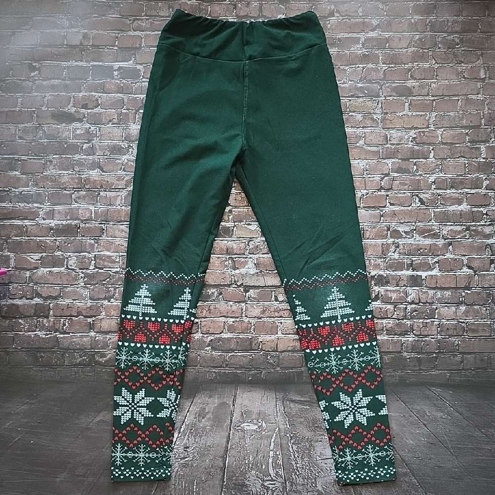 LuLaRoe Girls' Green Holiday Pattern Leggings - Tween